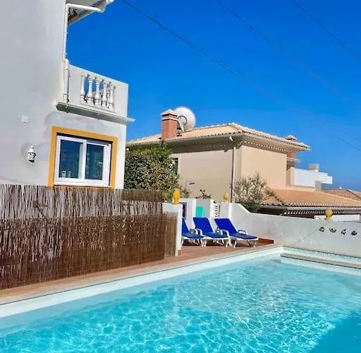 فيلة Peaceful Ocean View