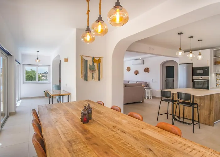 Peaceful Ocean View * Luz