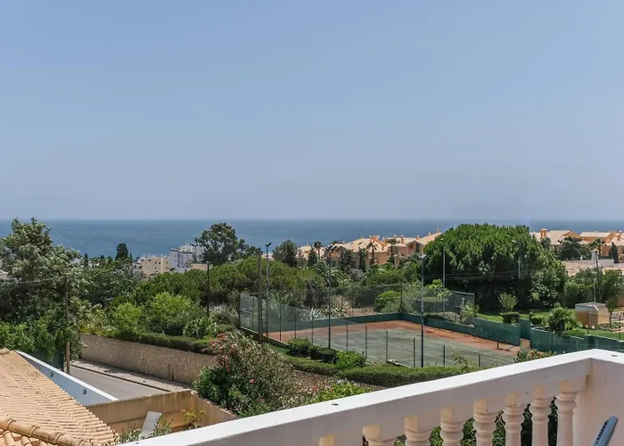 فيلة Peaceful Ocean View *